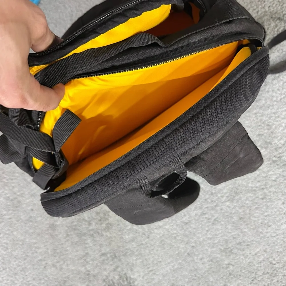 Kata Photography Backpack for Digital Photo Camera Bumblebee-210